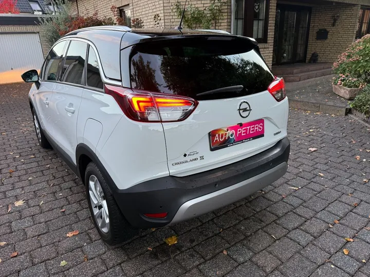 Opel Crossland (X)