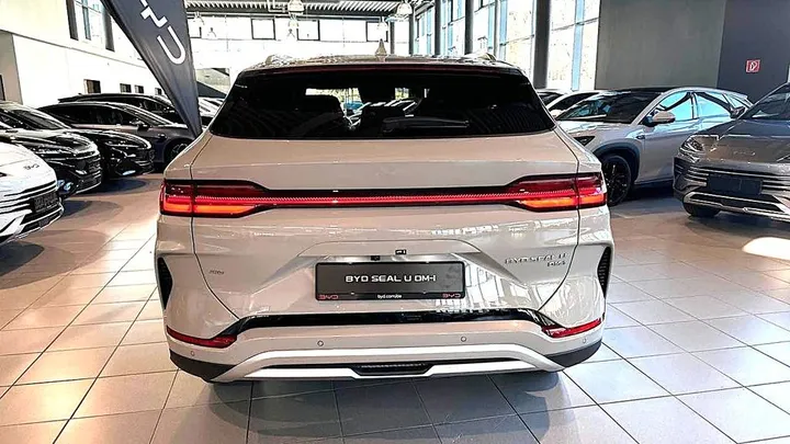 BYD SEAL U