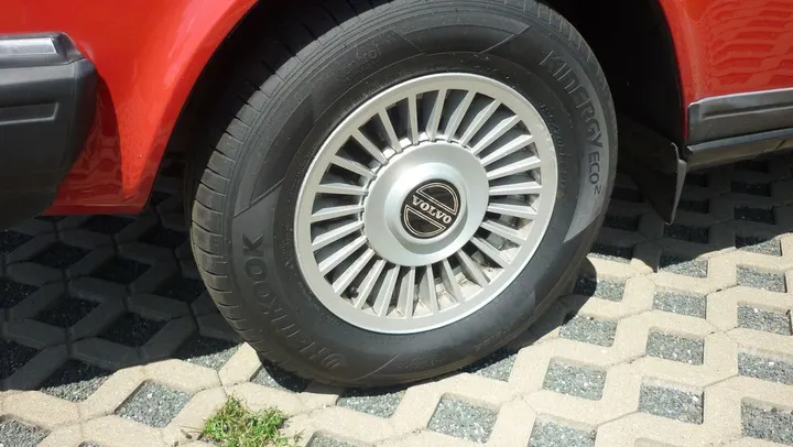 Volvo 240