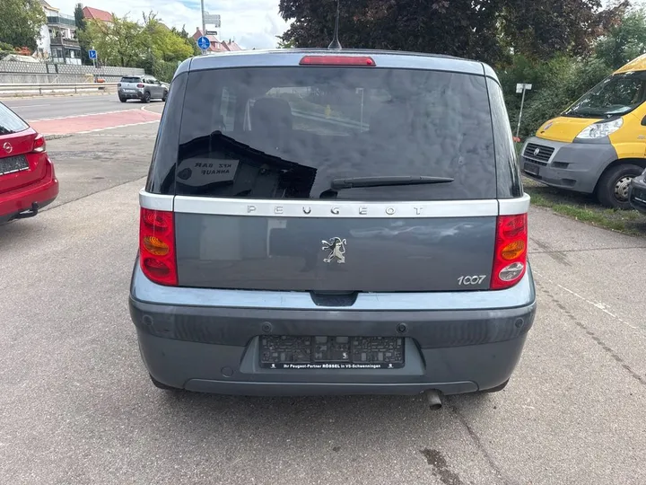 Peugeot 1007