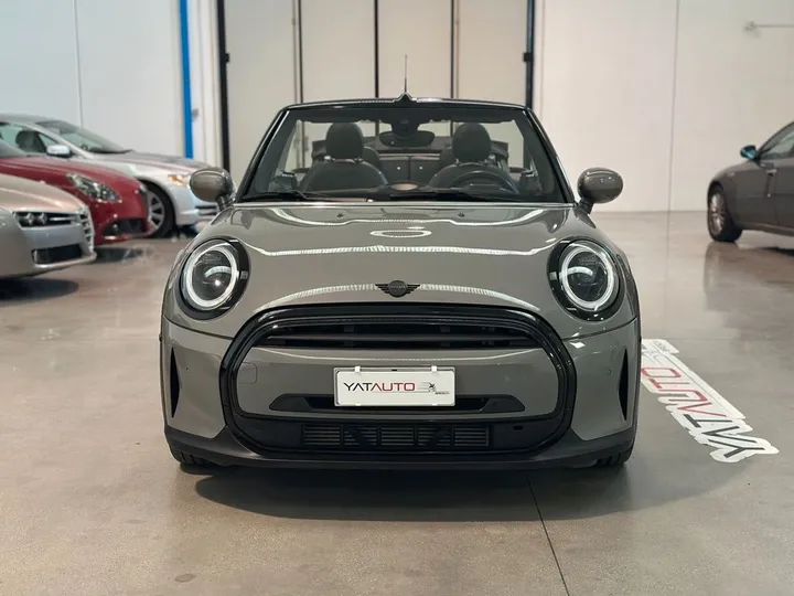 MINI Cooper Cabrio