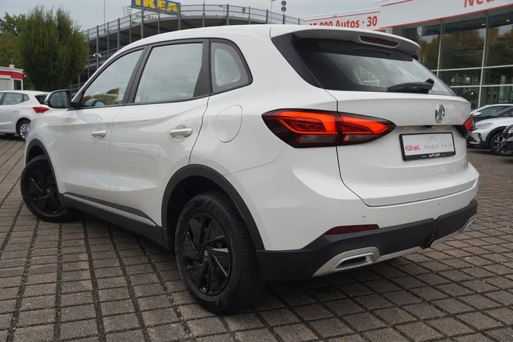 MG ZS