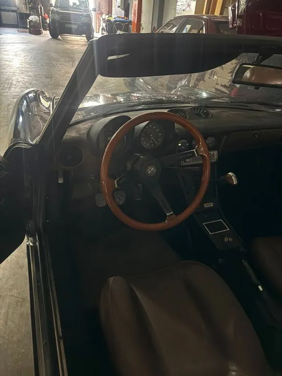 Alfa Romeo Spider