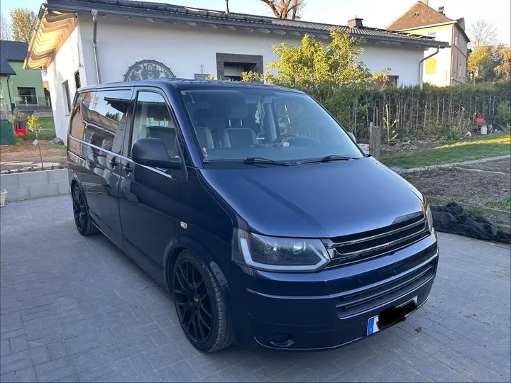 Volkswagen T5 Caravelle
