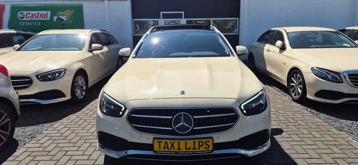 Mercedes-Benz E 220