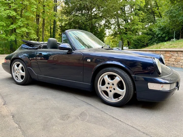 Porsche 964