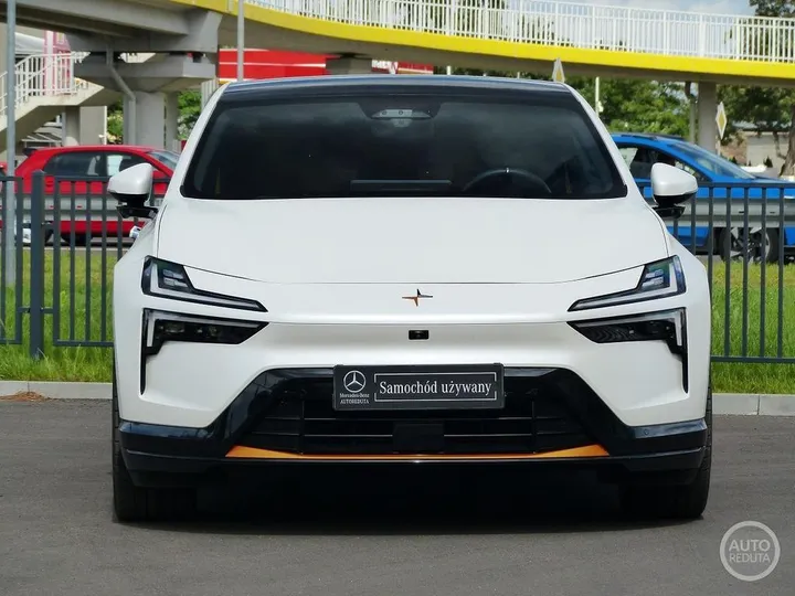 Polestar 4