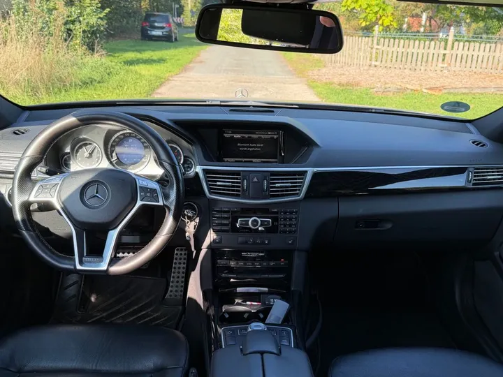 Mercedes-Benz E 350