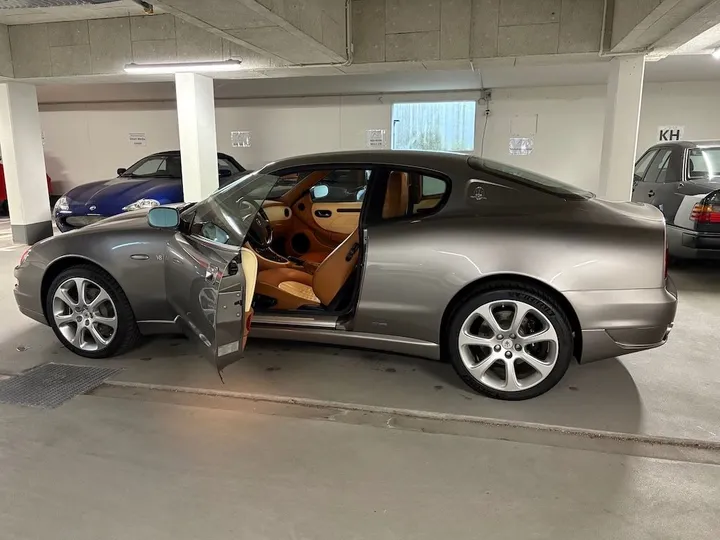 Maserati 4200