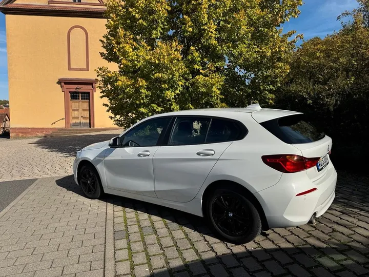 BMW 118