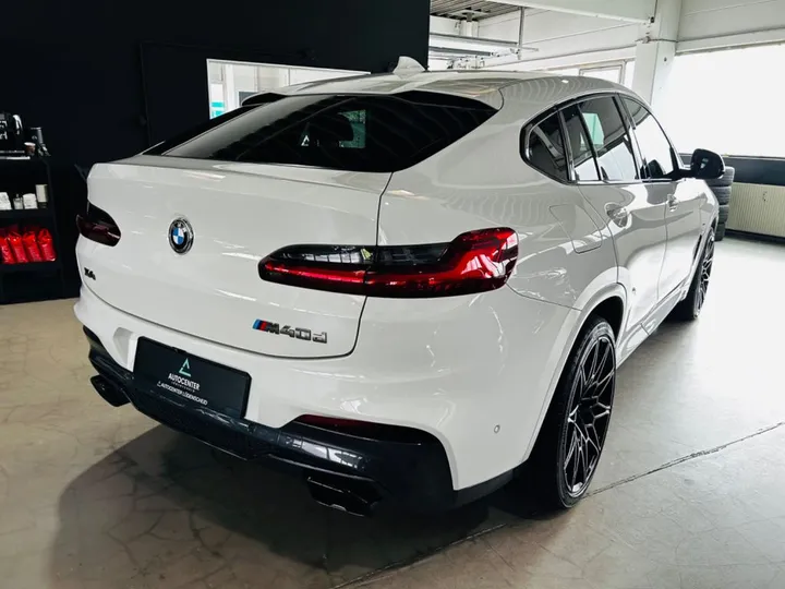 BMW X4 M40