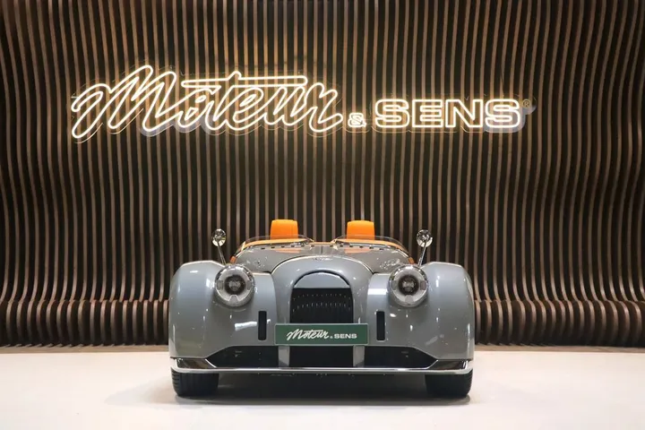 Morgan Plus 6