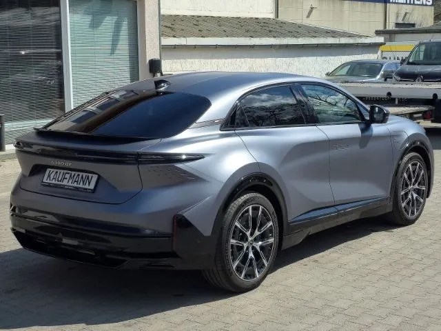 Alpine A390
