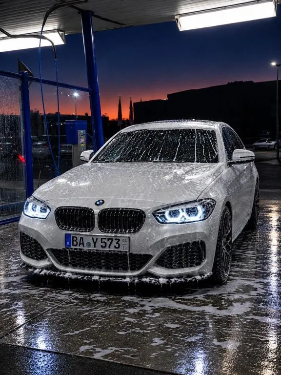 BMW M140i