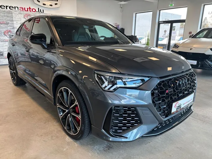 Audi RSQ3