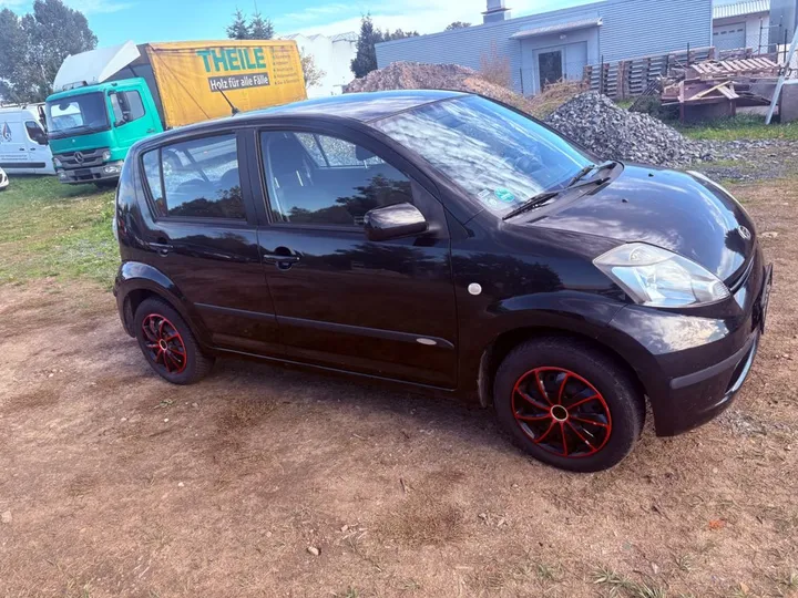 Daihatsu Sirion