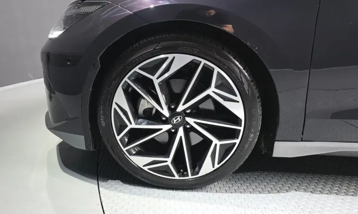 Hyundai Ioniq 6