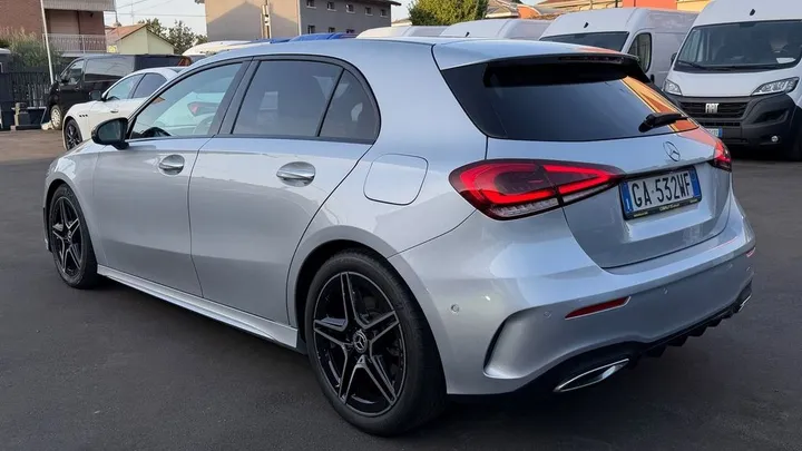 Mercedes-Benz A 250