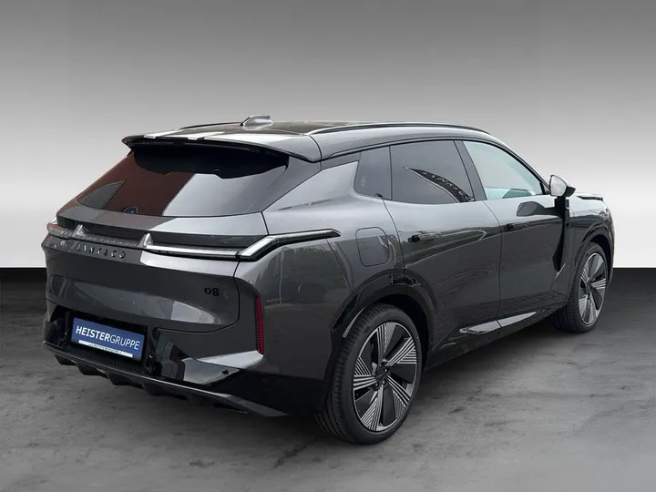 Lynk&Co 08