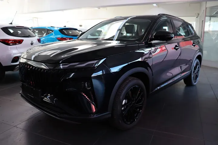 Dongfeng Huge