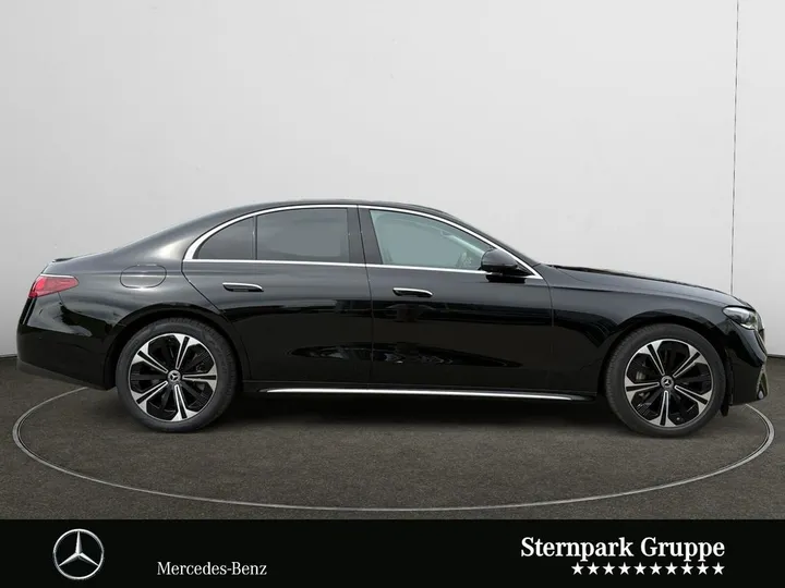 Mercedes-Benz E 400