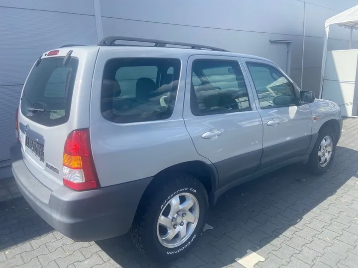 Mazda Tribute