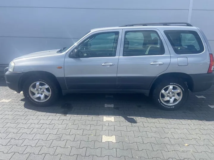 Mazda Tribute
