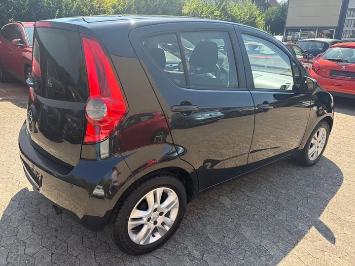 Opel Agila
