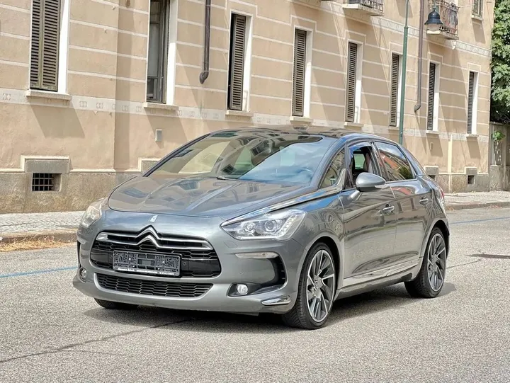 DS Automobiles DS5