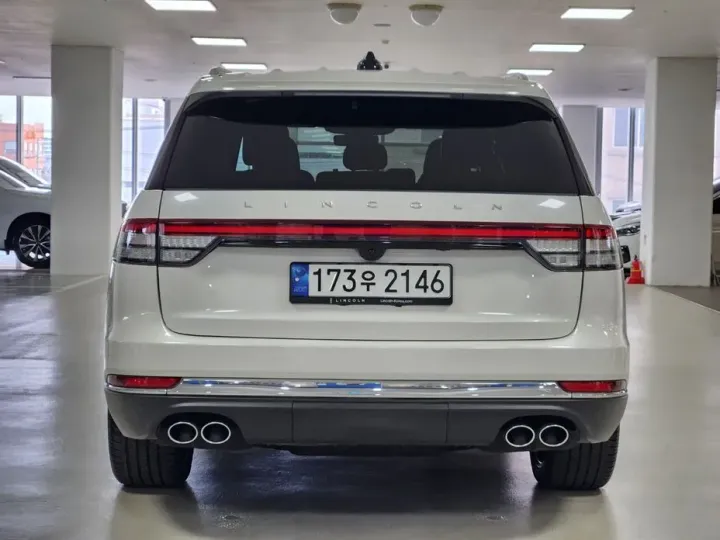 Lincoln Aviator