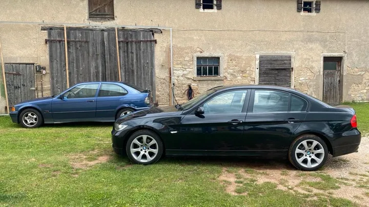 BMW 320