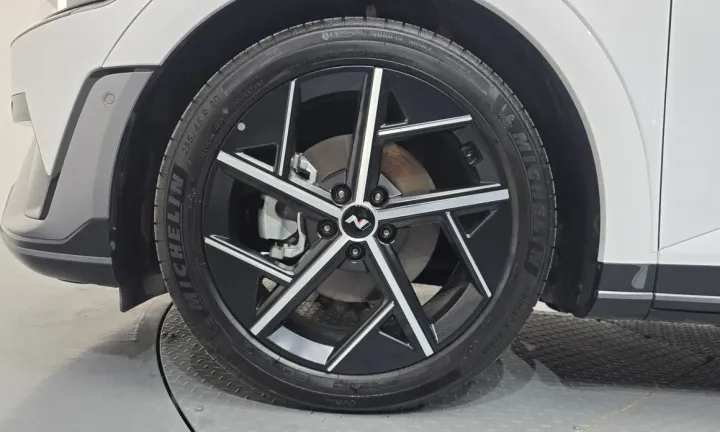 Hyundai Ioniq5