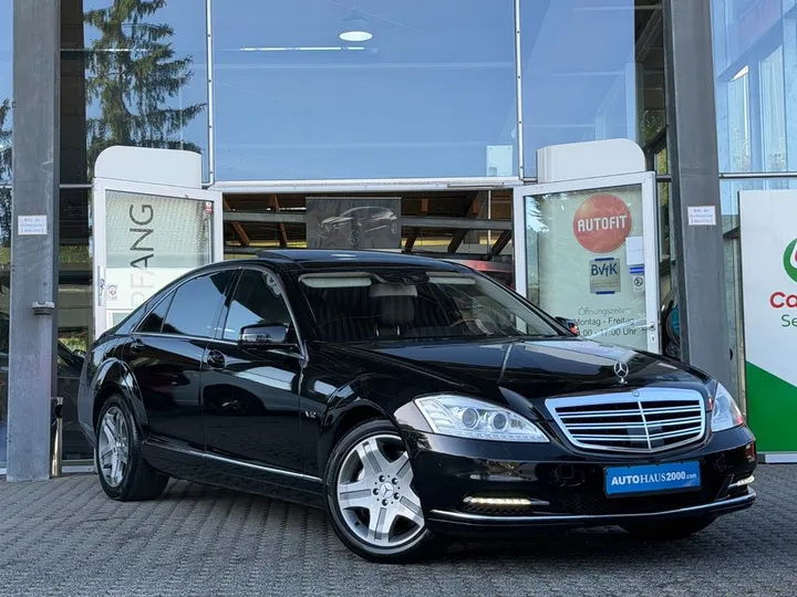 Mercedes-Benz S 600