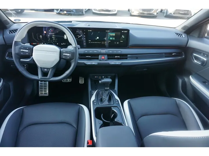Kia K4