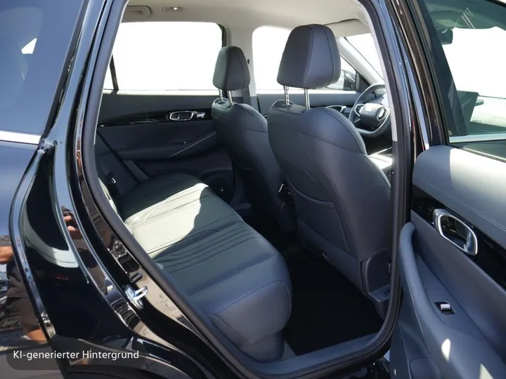 Geely E5