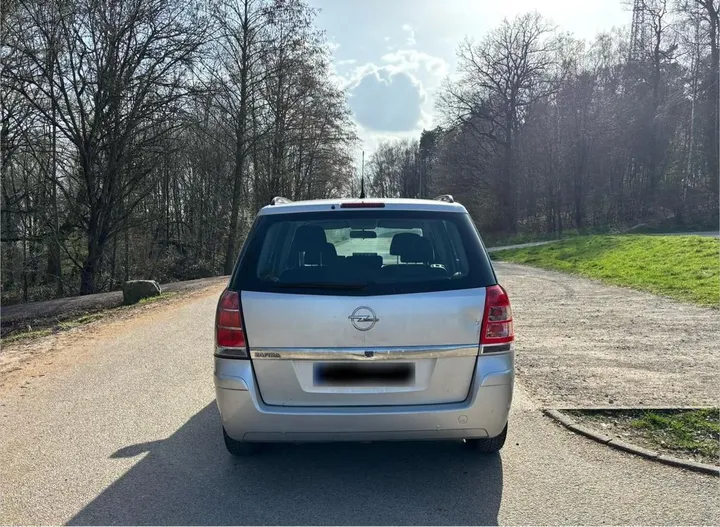 Opel Zafira