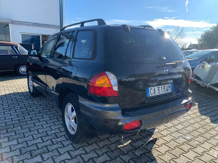 Hyundai SANTA FE