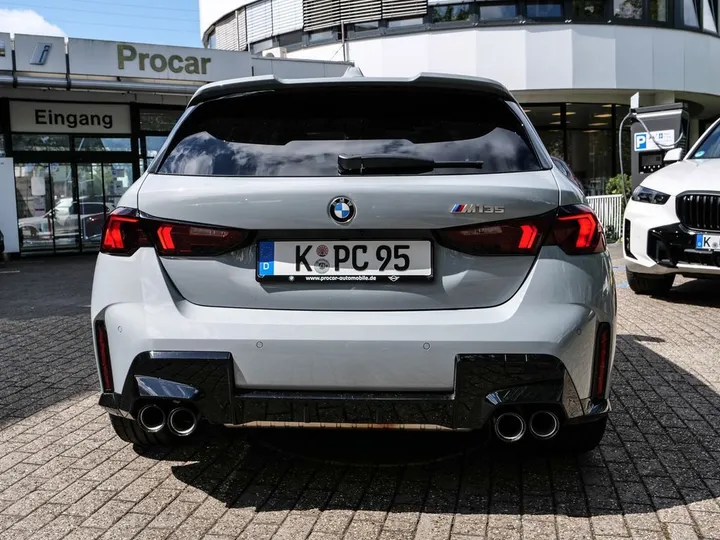 BMW M135