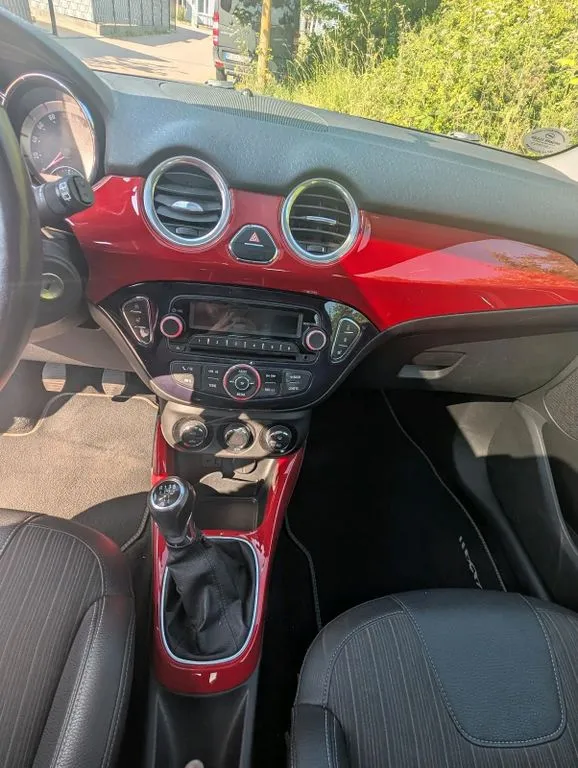 Opel Adam