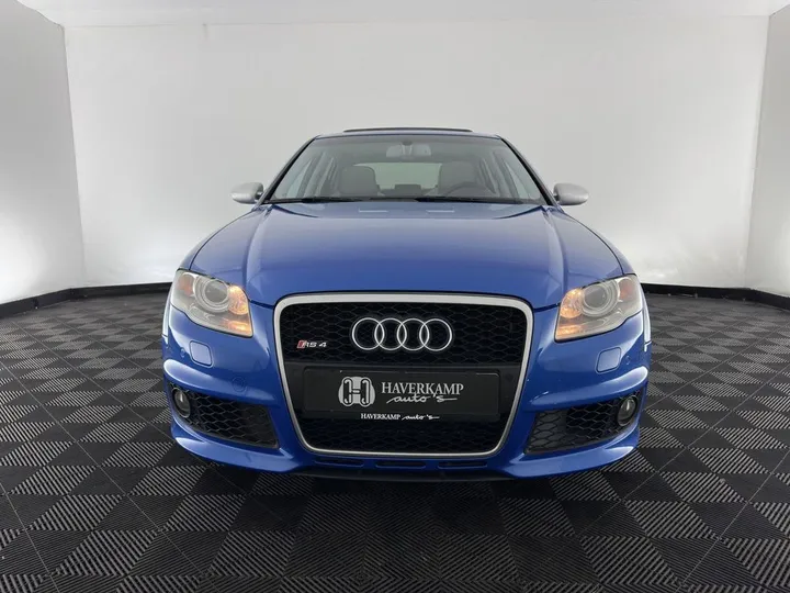 Audi RS4