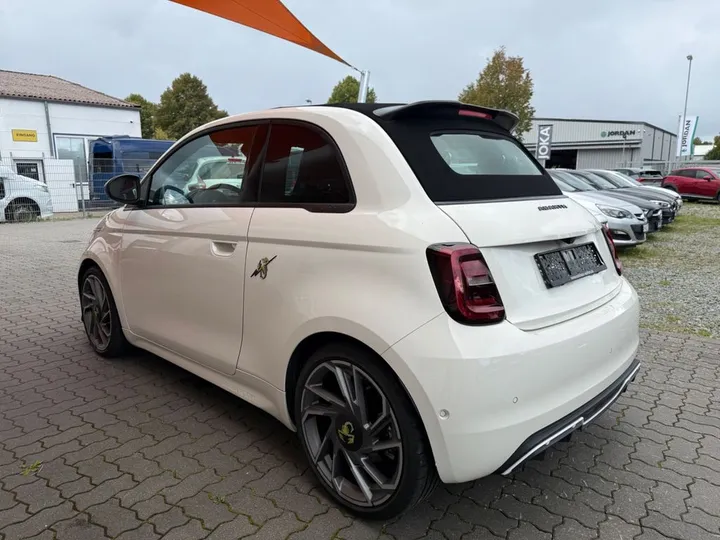 Abarth 500e