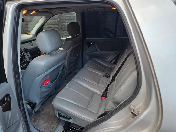 Mercedes-Benz ML 270