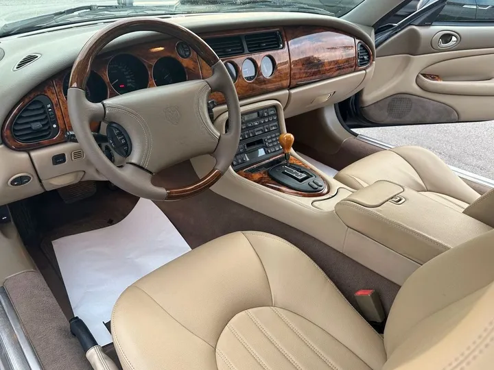 Jaguar XK