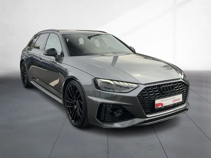 Audi RS4