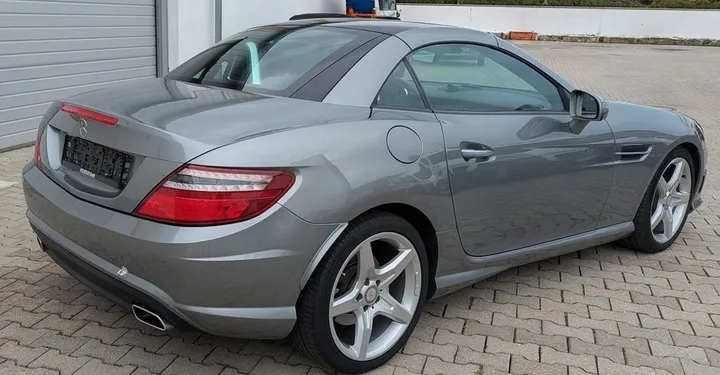 Mercedes-Benz SLK 350