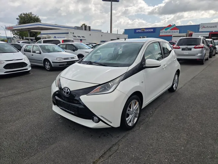 Toyota Aygo (X)