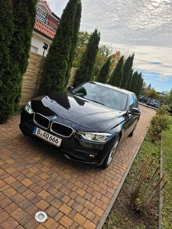 BMW 320