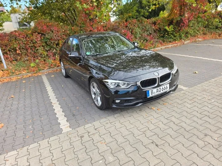 BMW 320