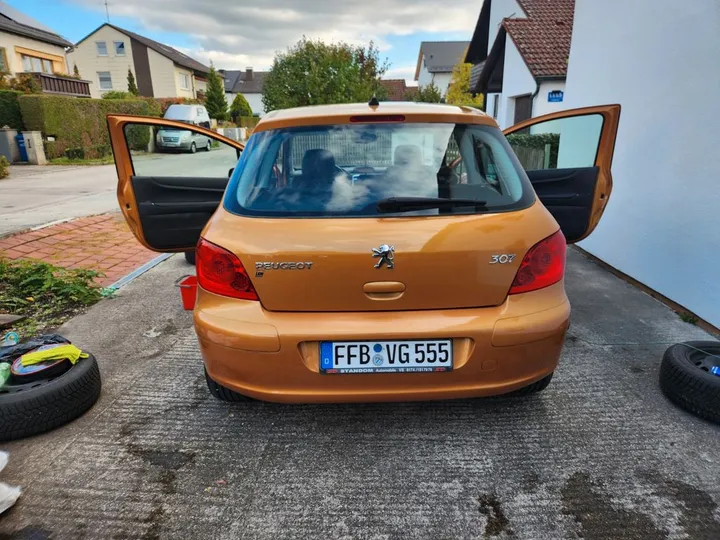 Peugeot 307