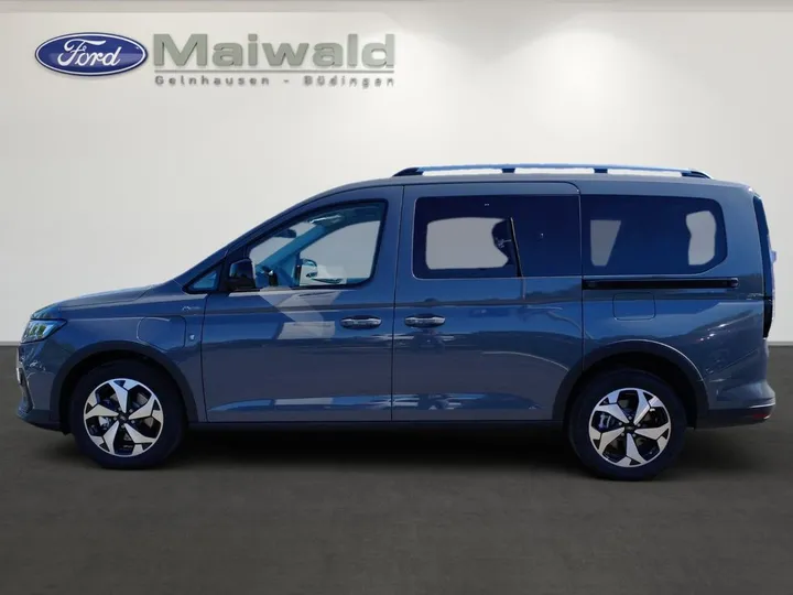 Ford Grand Tourneo